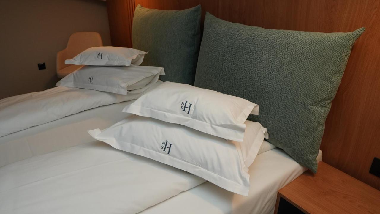 Hotel Sorin Mihai クリスティアン エクステリア 写真