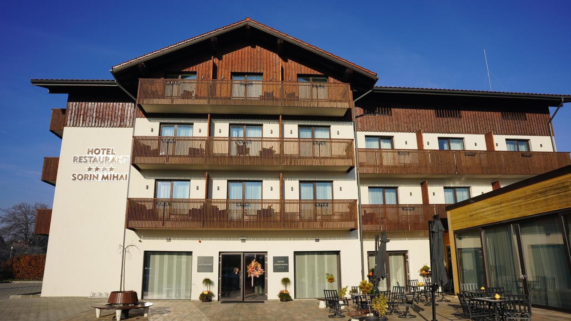 Hotel Sorin Mihai クリスティアン エクステリア 写真