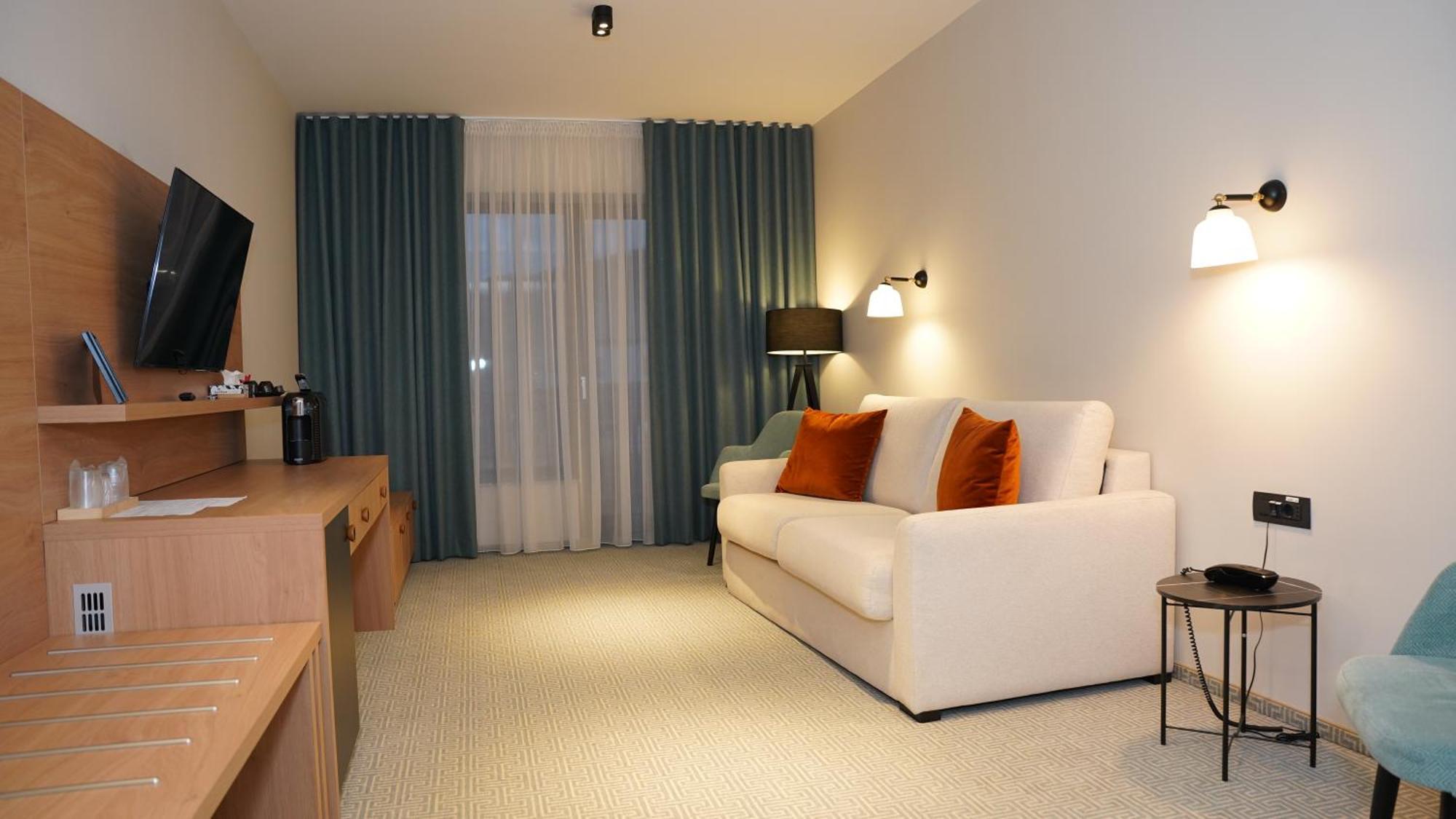 Hotel Sorin Mihai クリスティアン エクステリア 写真